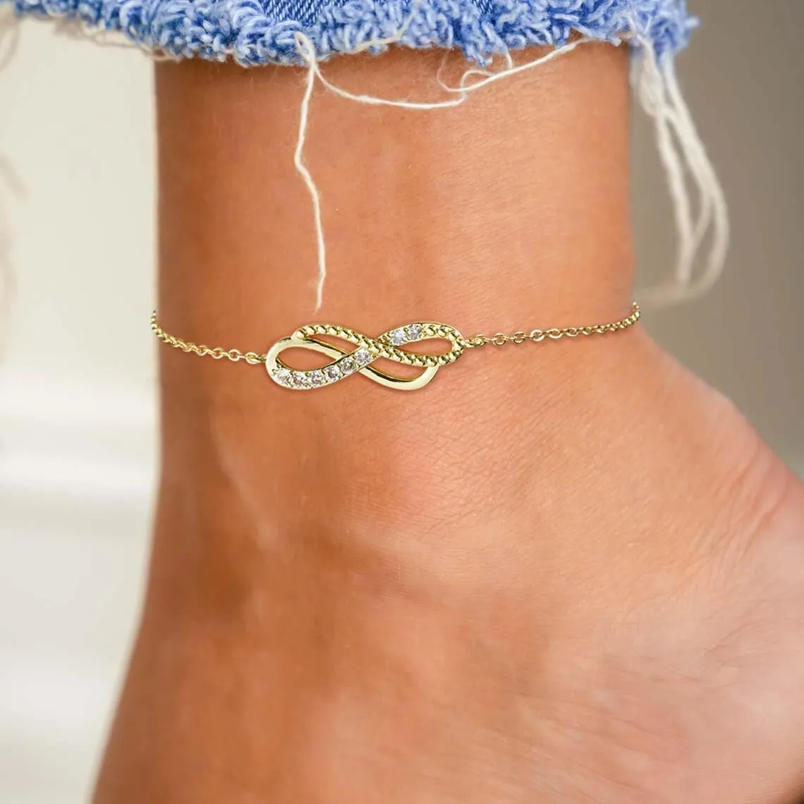 ASCOMY Anklets for Women 14K Gold/Silver Ankle Bracelets Dainty Cute Star Cubic Zirconia Devil's Eye Infinity Charm Pearl Satellite Sparkling Chain Summer Beach Foot Bracelet Jewelry Gifts for Her