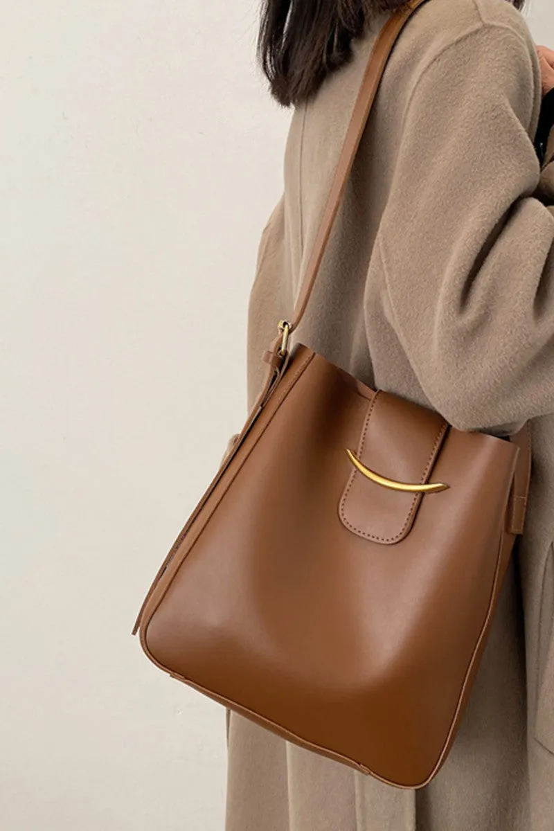 Ava Shoulder Bag