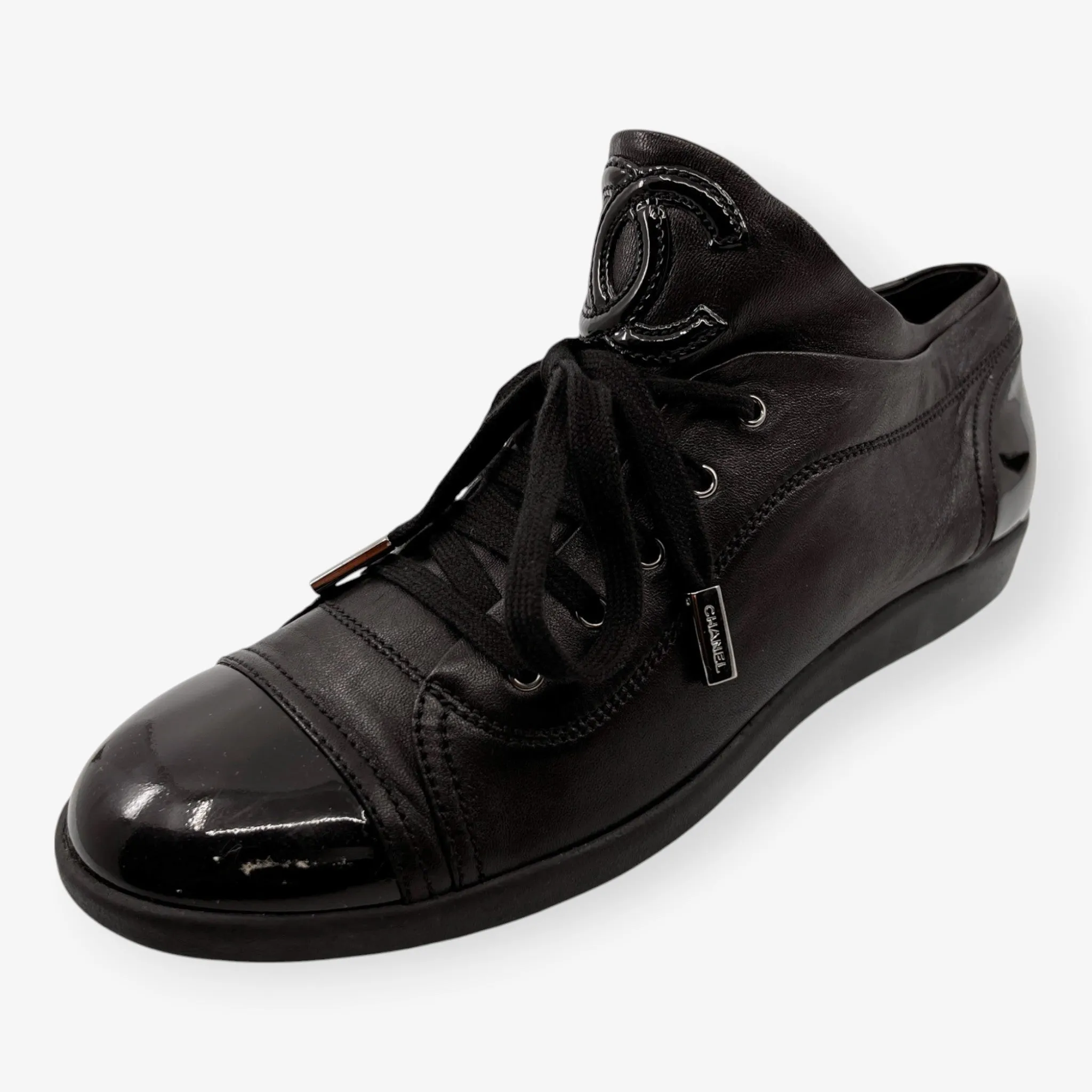Chanel Black Patent and Leather CC Low Top Sneakers EU41 ~ AU10