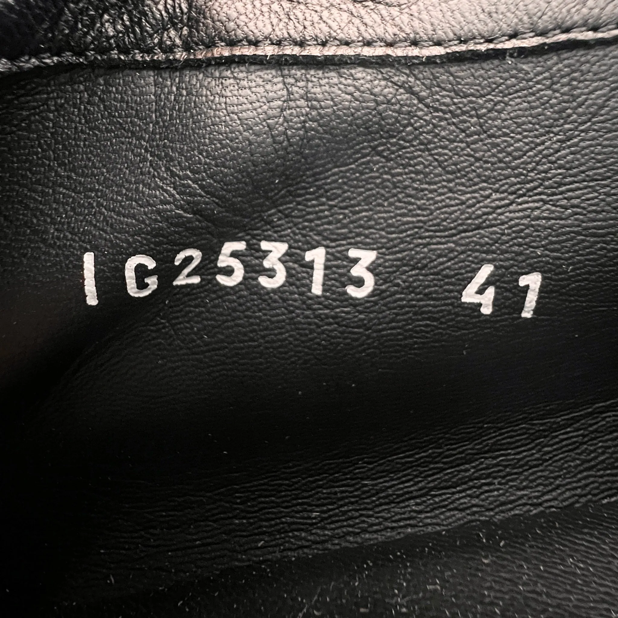 Chanel Black Patent and Leather CC Low Top Sneakers EU41 ~ AU10