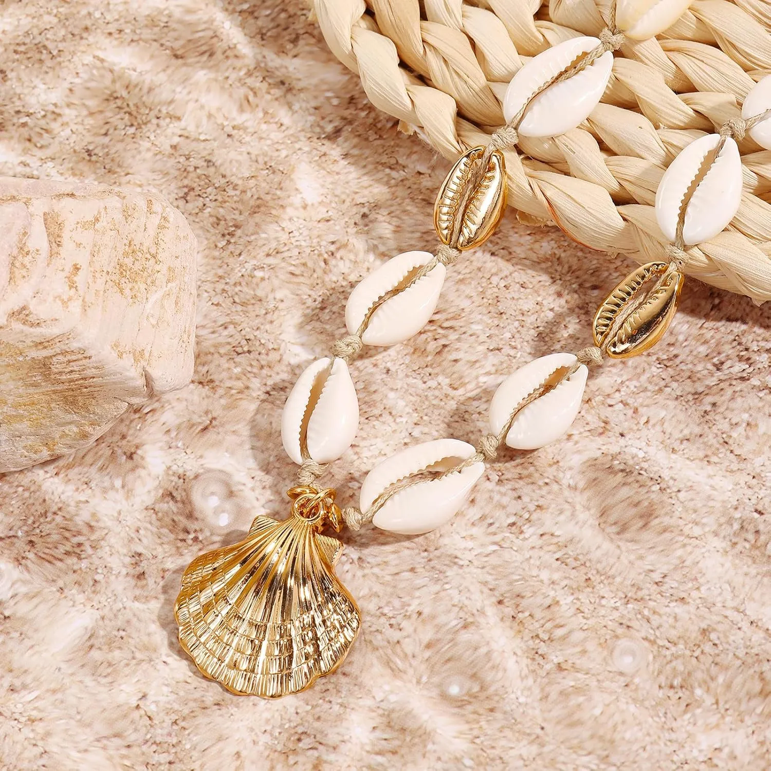 Firstmeet Boho Beach Shell Necklace Handmade Summer Conch Choker Vacation Gift for Women
