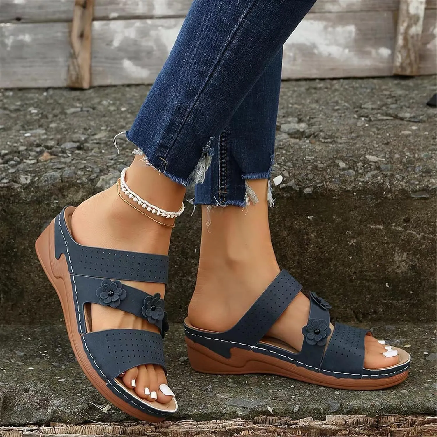 Ladmiple Womens Sandals Comfortable Arch Support Orthopedic Flip Flops Soft Dressy Summer Beach Shoes Orthotic Slides 2024