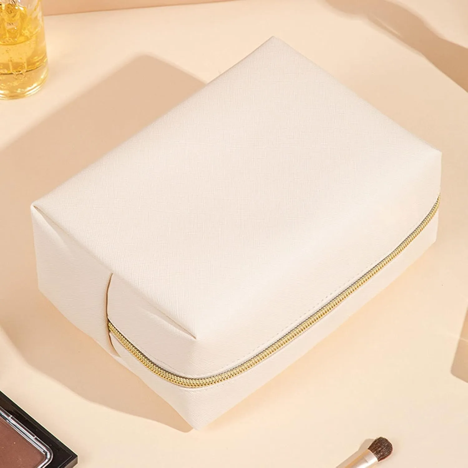 Makeup Bag,Portable Waterproof Large Capacity PU Leather Makeup Pouch,Travel Toiletry Bag,Travel Cosmetic Bag,Makeup Organizer Bag for Women Daughter Gifts Women