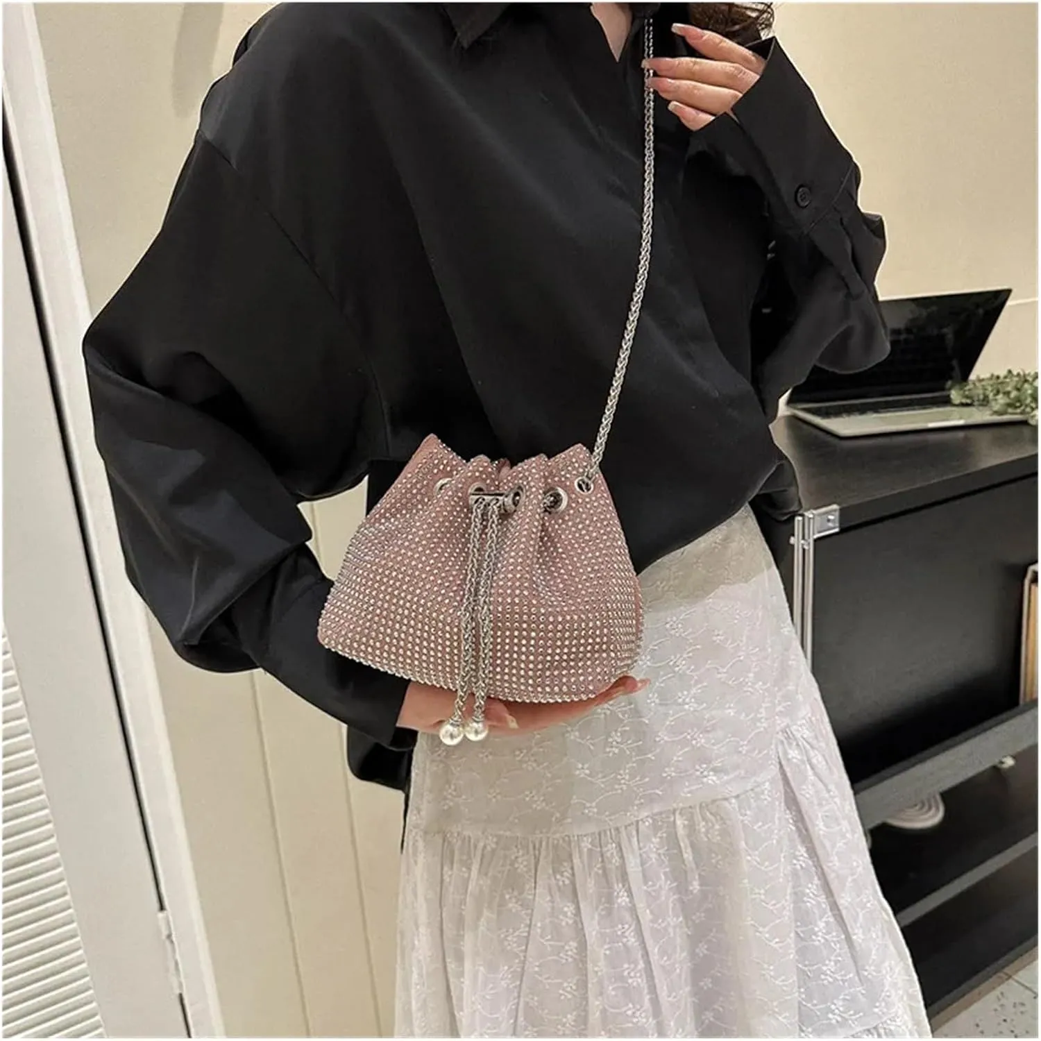 Rhinestone Bags Women Rhinestone Bucket Bags Retro Pearl Chain Ladies Shoulder Bags(White)