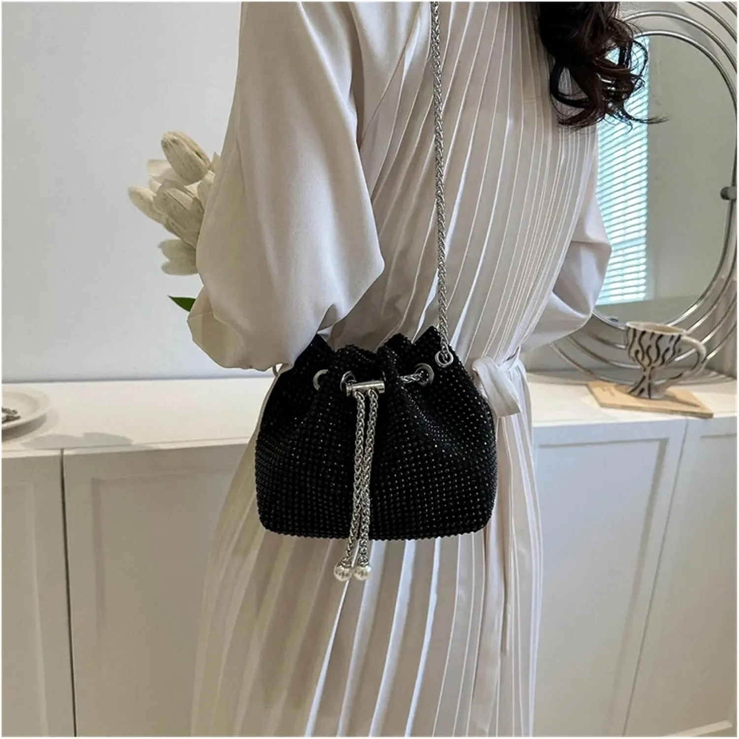 Rhinestone Bags Women Rhinestone Bucket Bags Retro Pearl Chain Ladies Shoulder Bags(White)
