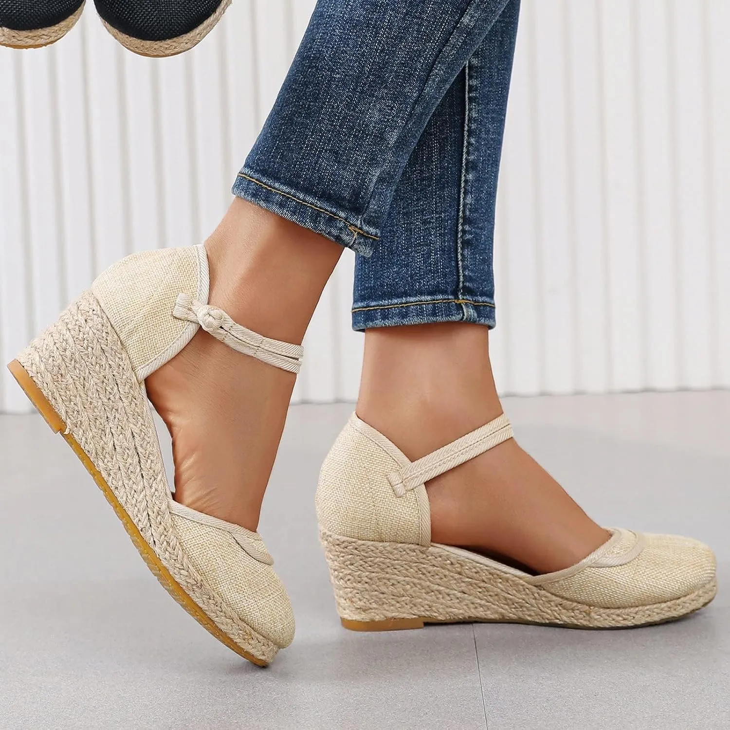 Sandals for Women Closed Toe Ankle Strap Espadrilles Wedge Sandal Close Platform Sandal Summer 2025 Dressy Casual Wedges Heels Dress Low Heel Canvas Shoes Summer