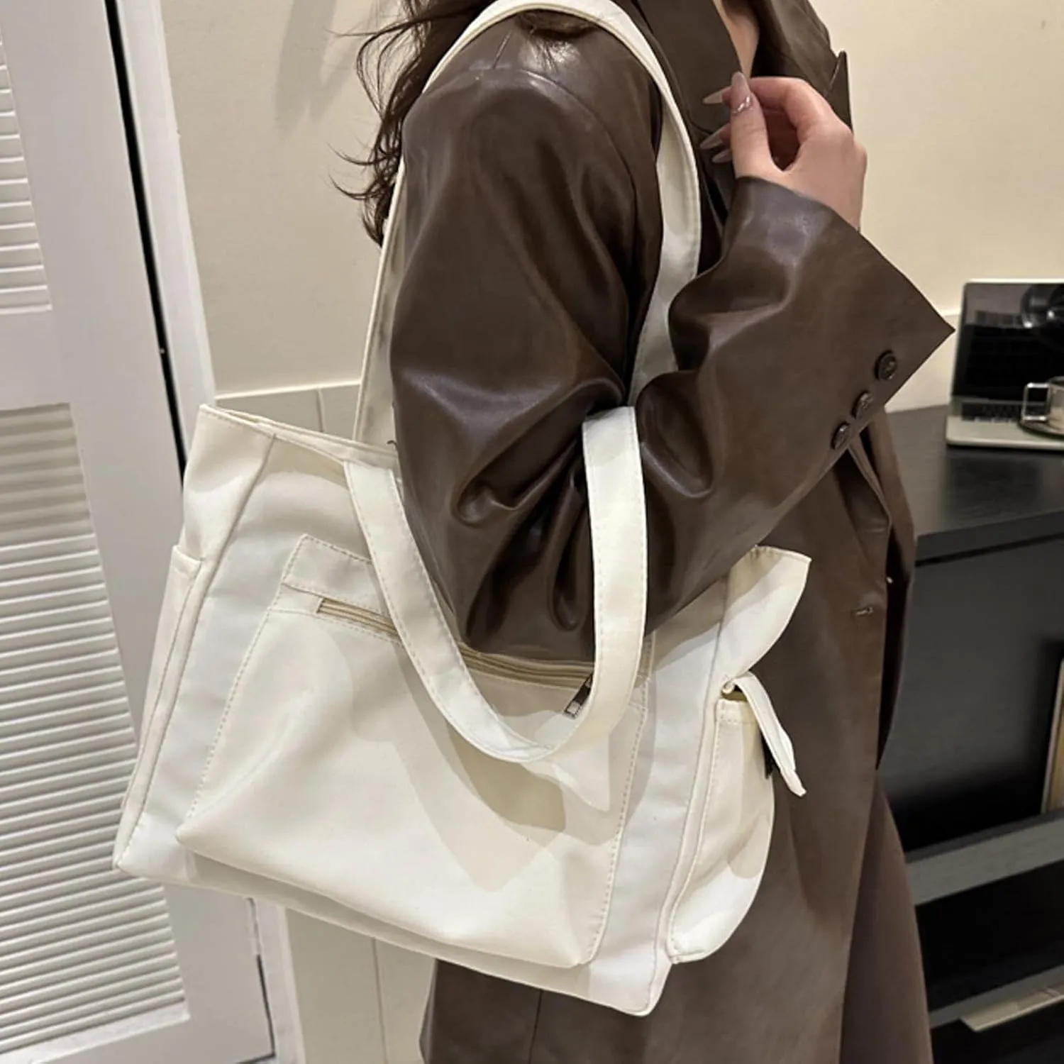 Sling Bags for Women Anti Theft Travel Small Designer Crossbody Bags for Women Womens Vacation Shoulder Bag(White)