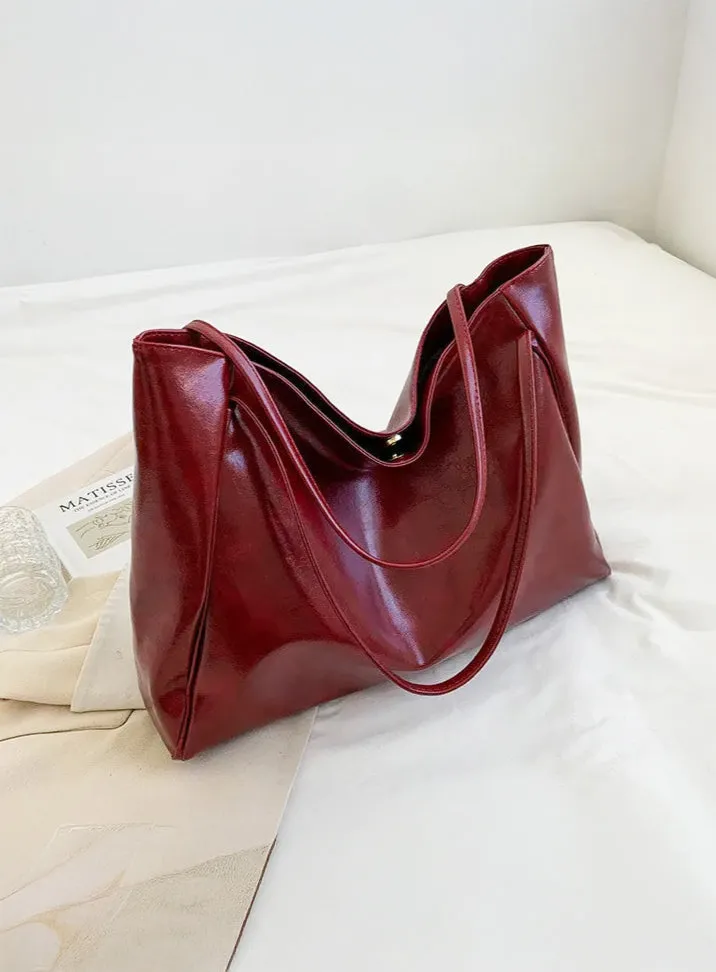 The Addison Oversized Shoulder Tote Bag
