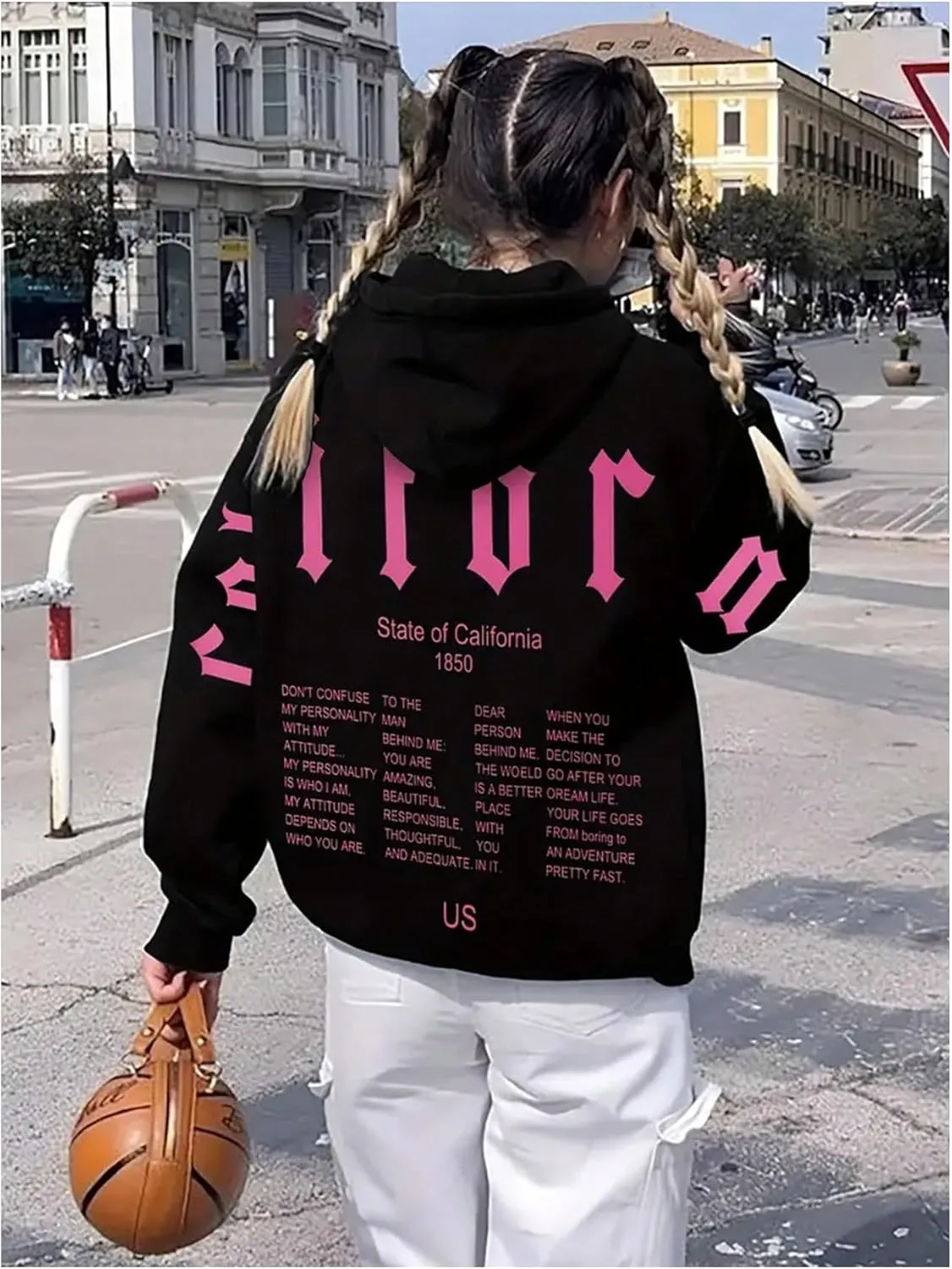 WDIRARA Women's Letter Print Oversized Hoodie Long Sleeve Drop Shoulder Hooded Sweatshirts