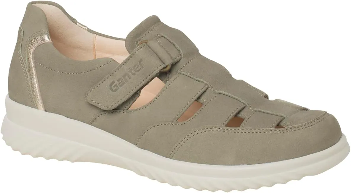 Women's Low-Top Sneakers