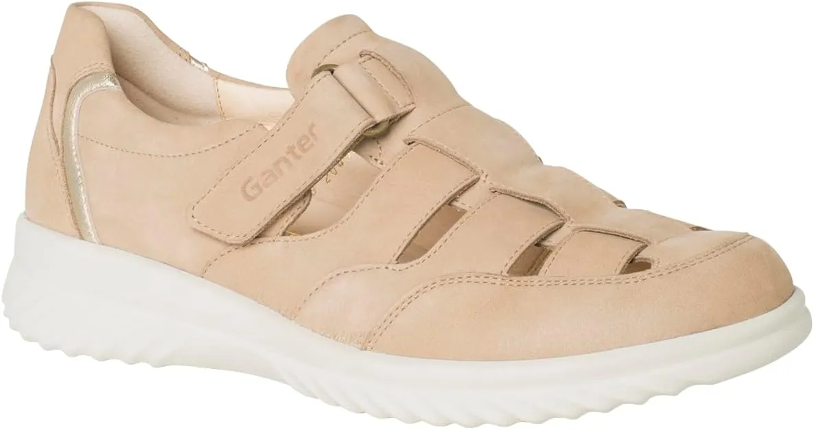 Women's Low-Top Sneakers