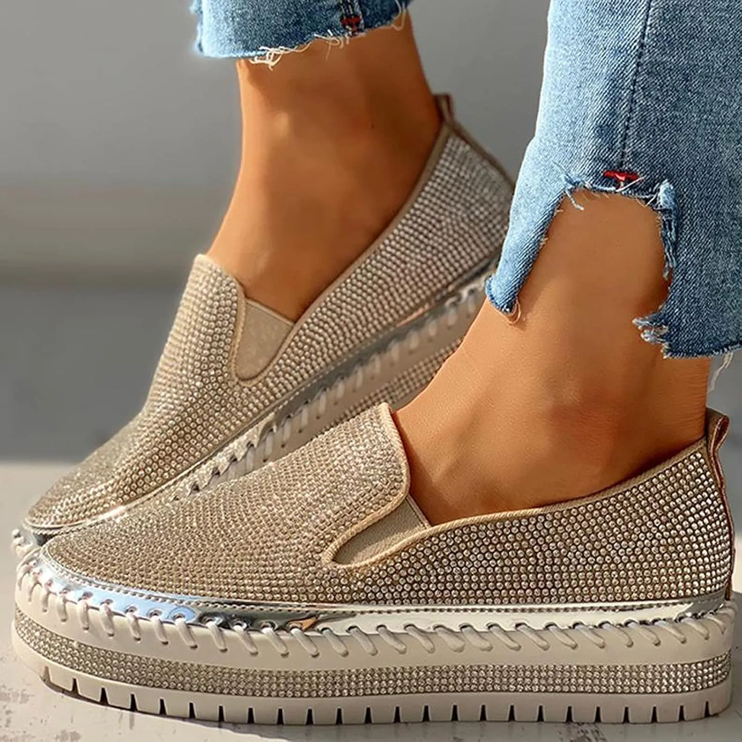 Women's Platform Slip-on Sneakers Round Toe Low Cut Thick Sole Slip On Rhinestones Shoes Flats Flat Skate Walking Shoes