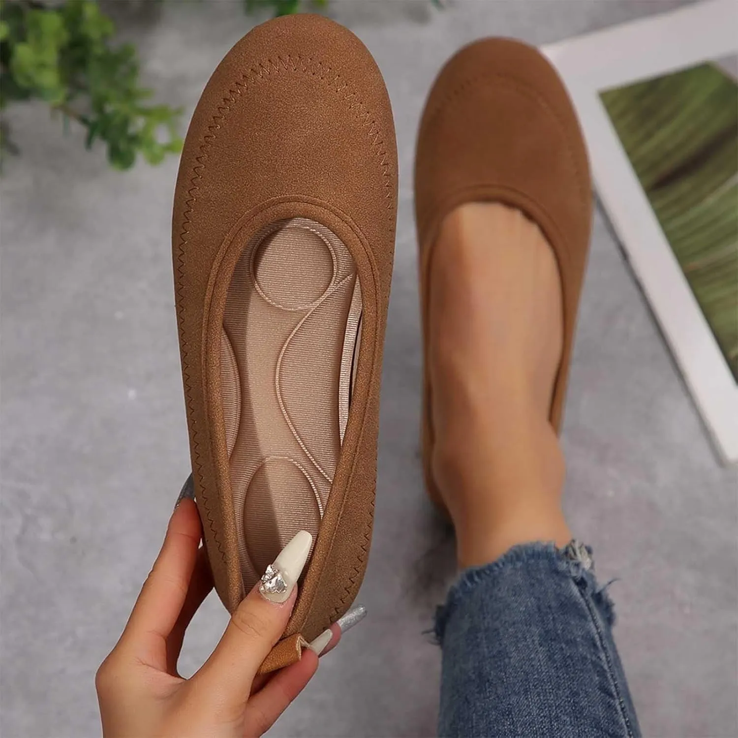 Womens Wide Width Flat Shoes Suede Classic Comfort Round Toe Ballet Flats Simple Plain Ballerine Shoes Everyday Wear